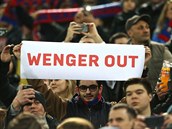 Wengerv odchod se eil u delí dobu. Páli si i fanouci Arsenalu, a to i...