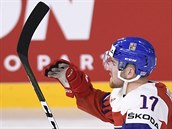 Dvacetiletý obránce Filip Hronek je novou tváí hokejové reprezentace. Proti...