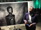 Heba Khamisová se raduje z první ceny World Press Photo.
