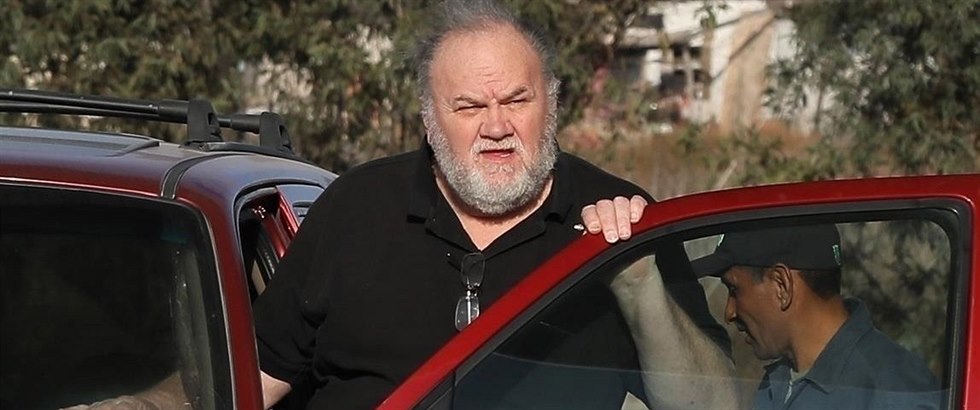 Thomas Markle, otec Meghan, dceru terorizuje svými výmysly.