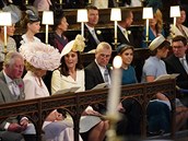 Vévodkyn Kate a Camilla si vymují okované pohledy, princezna Eugenie z...