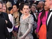 Kristen byla zejm unavená, a tak není divu, e na festivalu v Cannes zívala.