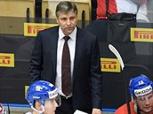 Trenér Josef Janda s hokejisty na mistrovství svta opt neuspl.