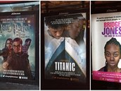 Velkou Británii zaplavily podivné plakáty slavných film s herci tmavé pleti.