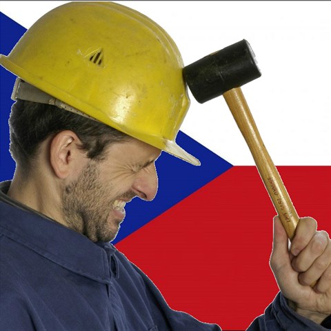 Jsou Češi tak pracovití, nebo si jen nedokáží lépe uspořádat práci?
