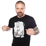 Tomáš Řepka sedal na prodej triček s vlastní podobiznou.