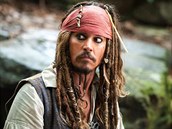 Johnny Depp v roli oblíbeného piráta Jacka Sparrowa.