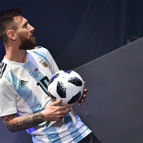 M Telstar pedstavil slavn Argentinec Lionel Messi.