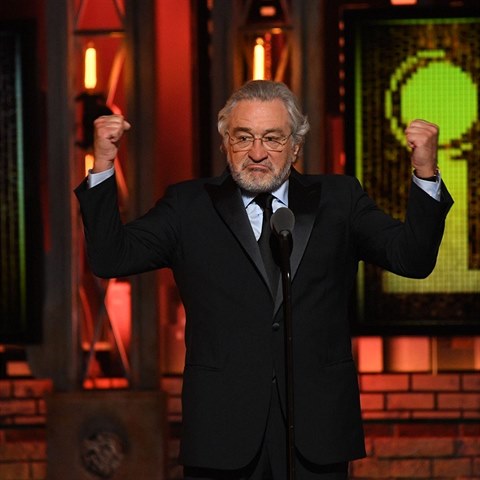 Fuck Trump, ekl hned na vod svho projevu herec Robert De Niro.