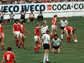 Zápas Nmecko - Rakousko z roku 1982 je jedním z nejskandálnjích duel v...