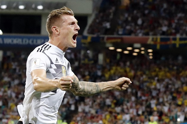 Nmecko udeilo! Toni Kroos dal védsku na mistrovství svta vítzný gól v 95....