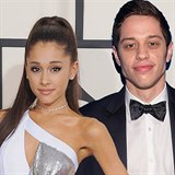 Zpěvačka Ariana Grande a její snoubenec komik Pete Davidson