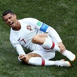 Cristiano Ronaldo vypadá, jako kdyby mu trhali nohu za živa.