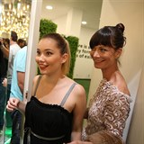 rka se svou hereckou kolegyn Sabinou Rojkovou.