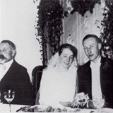 Lina Heydrichová ke svému muži, prominentnímu nacistovi Reinhardu Heydrichovi,...