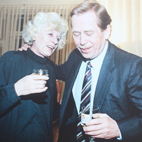 Havel plnoval rozvod, k exprezidentova bval milenka.