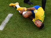 Neymar je nejvtím simulantem letoního mistrovství.