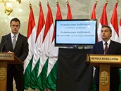 Maarský ministr zahranií Péter Szijjártó a premiér Viktor Orbán.