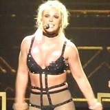 Britney bor pli nelichot.