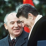 Gorbačov s Reaganem našli společnou řeč.