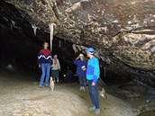 Takhle to vypadá uvnit Amatérské jeskyn uvnit Moravského krasu.