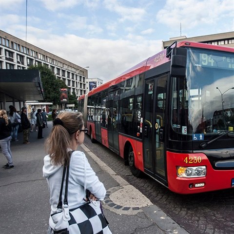 Takhle vypadaj busy MHD v Bratislav.