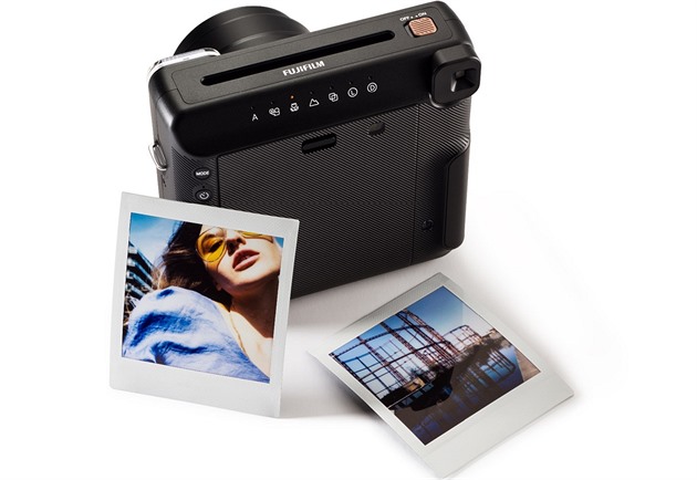 Instax SQUARE SQ6