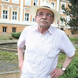 Jaroslav Uhlíř už baví publikum padesát let.