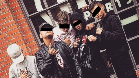 Mladíci z gangu Vaňkovka.