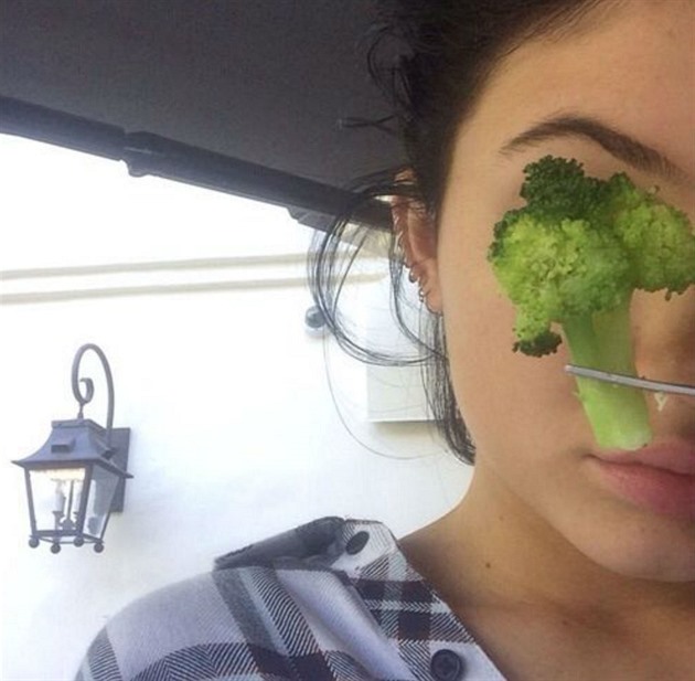 Se zeleninou si Kylie uije hodn legrace