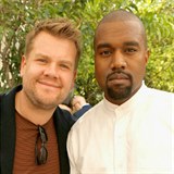 Kanye West  zaplat Jamesovi Cordenovi tunou pokutu.