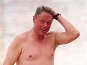 Bill Clinton se také koupe v plavkách a býval prezidenetem USA.