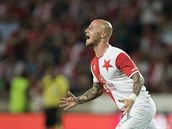 Slavia narazila v Lize mistr� na t�kého soka, Dynamo Kyjev. Dob�e to poznal i...