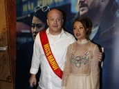 Ve filmu Miss Hanoi záí Sptlíková po boku Davida Novotného.