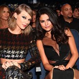 Taylor Swift a Selena Gomez