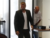 Tomáš Řepka dorazil k soudu 15 minut před začátkem.