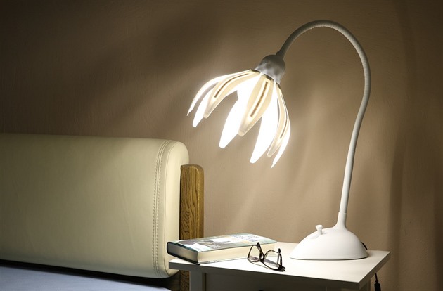 Designová lampa flola