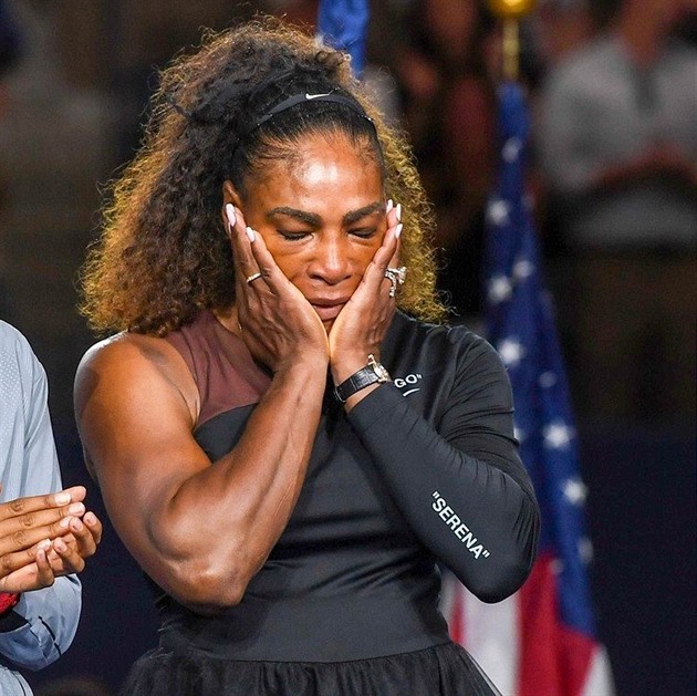 Serena Williams mla po napomenutí sudího Carlose Ramose na US open velký vztek...