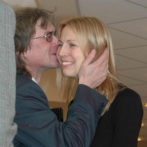 Bohumil Kulnsk s manelkou Lindou Vgnerovou, kter se po rozvodu znovu...