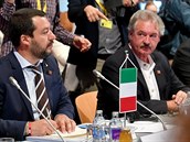 Italský ministr Matteo Salvini se na konferenci ve Vídni pustil do...