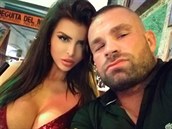 Karlos se svojí partnerkou Lelou pochlubil na Instagramu.