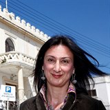 Maltsk novinka Daphne Caruana Galiziov zemela po vbuchu bomby v aut.