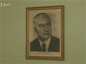 Jaroslav Kubera jako prezident Edvard Beneš na oficiálním portrétu.