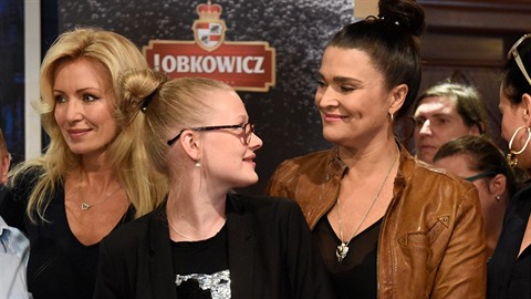 Mahulena Boanová s dcerou Marinou a Kateinou Broovou