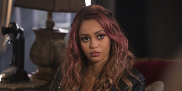 Toni Topaz