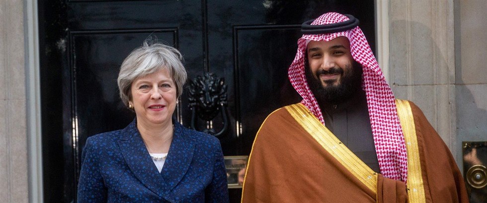 Saúdský korunní princ s britskou premiérkou Theresou Mayovou. Velká Británie...