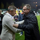 Bohemians remizovali s Plzní. Po zápase se potkali trenéři Martin Hašek a Pavel...