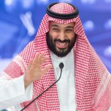 Saúdský princ bin Salmán během konference v Rijádu rozdával úsměvy na všechny...