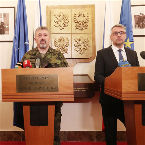 O detailech toku promluvil ministr vnitra Lubomr Metnar a nelnk generlnho tbu Ale Opata.
