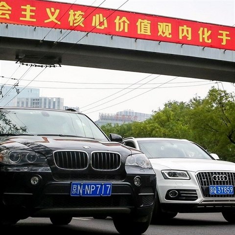 Automobilový trh v Číně je pro světoznámé značky zájem. Movitým zákazníkům...
